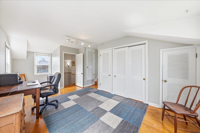 912 Hull Avenue, Westchester, IL 60154