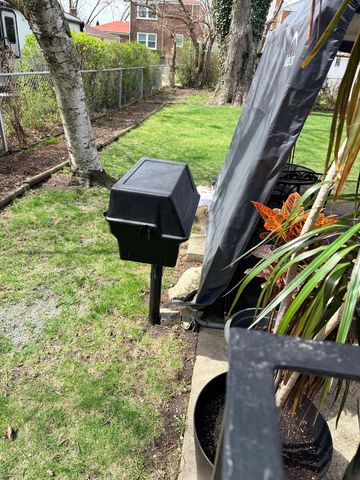 912 Hull Avenue, Westchester, IL 60154