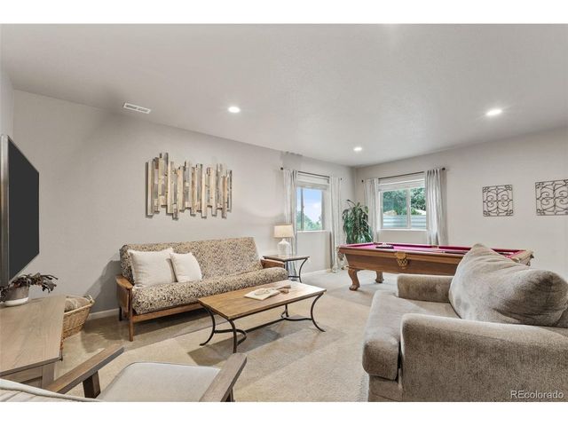 2835 Brogans Bluff Dr, Colorado Springs, CO 80919