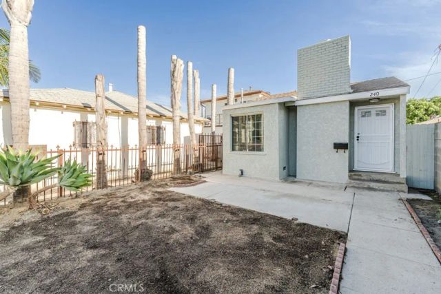 240 E South, Long Beach, CA 90805