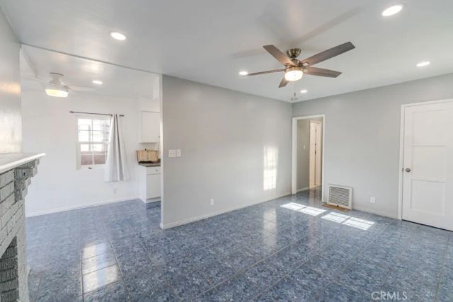 240 E South, Long Beach, CA 90805