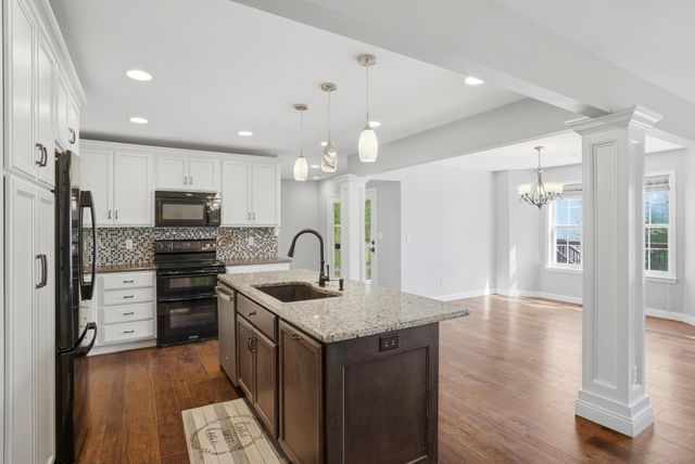 3806 GRANT LN, Columbia, MO 65203