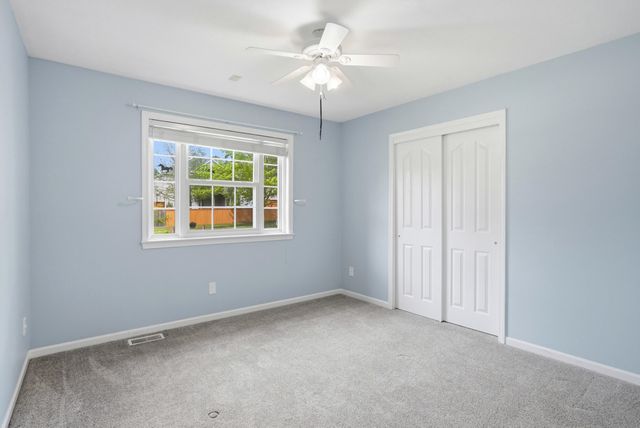 3806 GRANT LN, Columbia, MO 65203