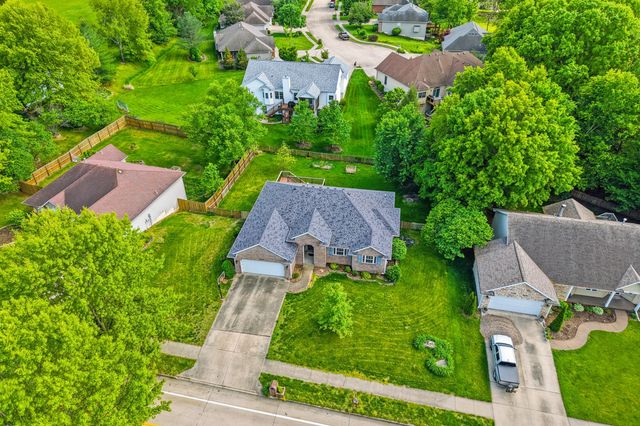 3806 GRANT LN, Columbia, MO 65203