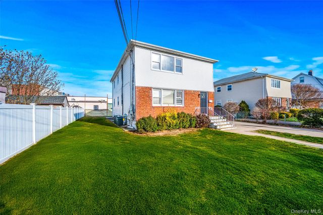 50 Mahland Place 2nd Floor, Oceanside, NY 11572