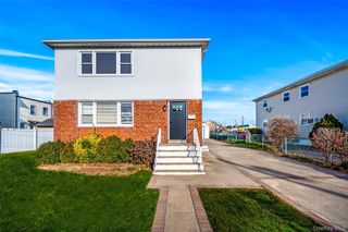 50 Mahland Place 2nd Floor, Oceanside, NY 11572