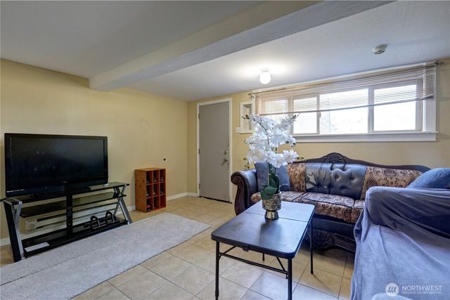 4120 Renton Avenue S, Seattle, WA 98108