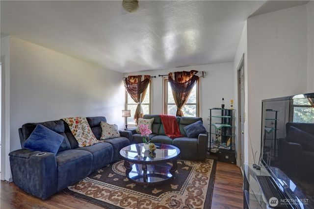4120 Renton Avenue S, Seattle, WA 98108