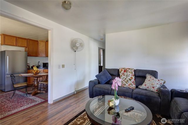 4120 Renton Avenue S, Seattle, WA 98108
