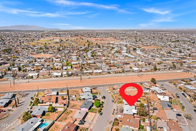 10352 HUGG Street, El Paso, TX 79924
