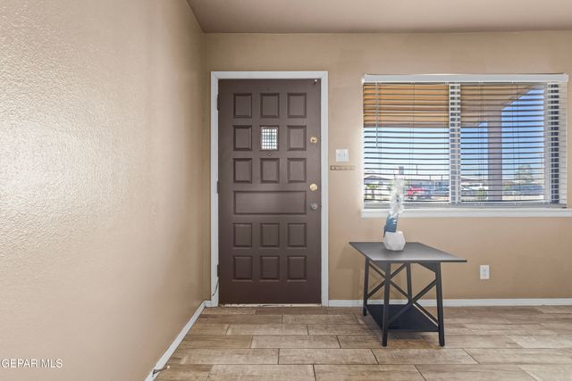 10352 HUGG Street, El Paso, TX 79924