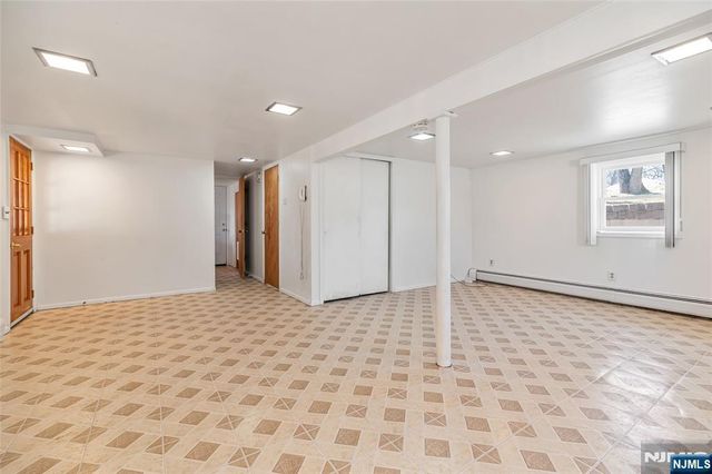 14 Forsgate Drive, Ringwood, NJ 07456