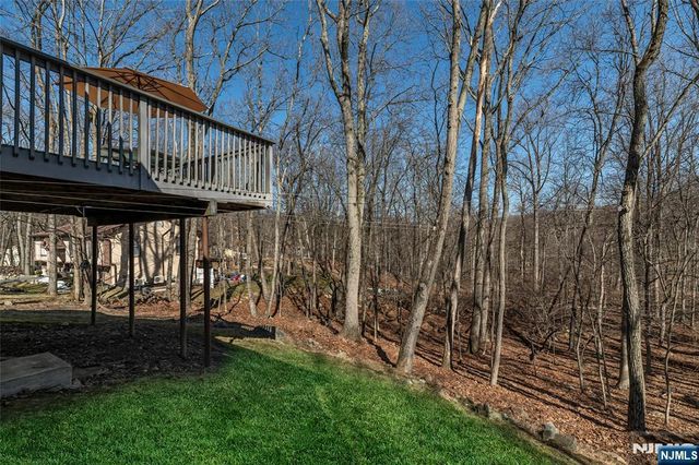 14 Forsgate Drive, Ringwood, NJ 07456