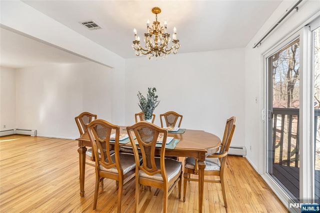 14 Forsgate Drive, Ringwood, NJ 07456