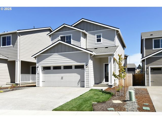 3905 Sw DUNIWAY Ln, Gresham, OR 97080