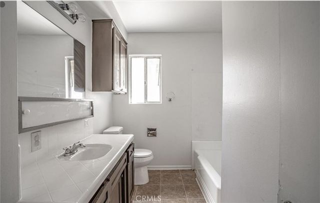 41517 Marinen Drive, Hemet, CA 92544