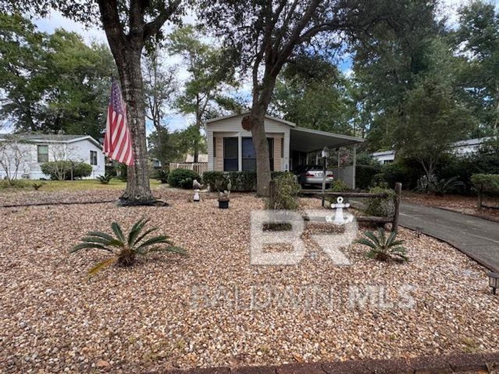 1558 Valencia Drive, Lillian, AL 36549