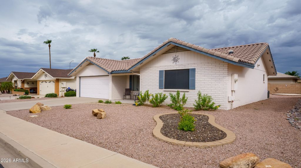 8026 E NOPAL Avenue, Mesa, AZ 85209 — photo 2