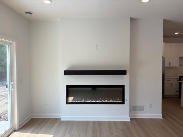 713 Vista Court, Hanover, MN 55341