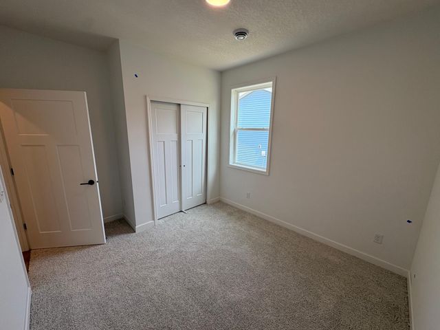713 Vista Court, Hanover, MN 55341