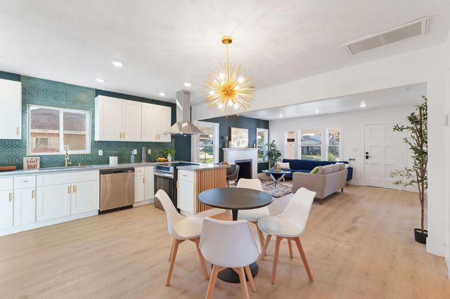 1576 N Safford Avenue, Fresno, CA 93728