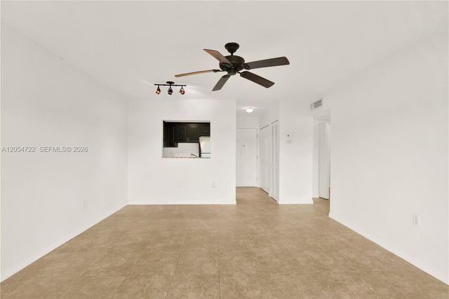 14500 SW 88th Avenue 217, Palmetto Bay, FL 33176