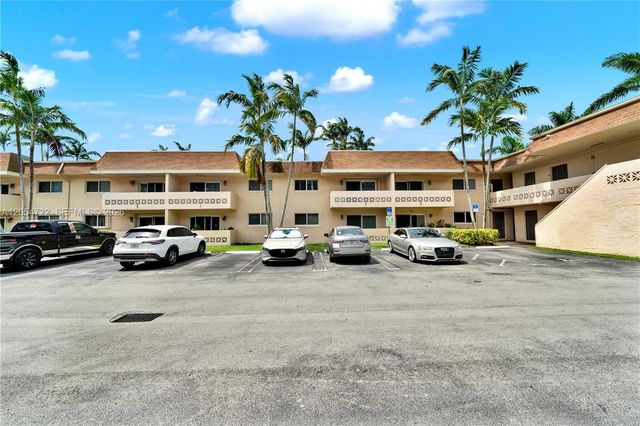 14500 SW 88th Avenue 217, Palmetto Bay, FL 33176