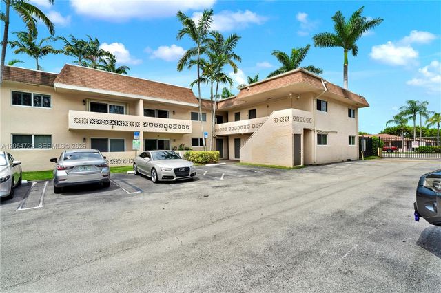14500 SW 88th Avenue 217, Palmetto Bay, FL 33176