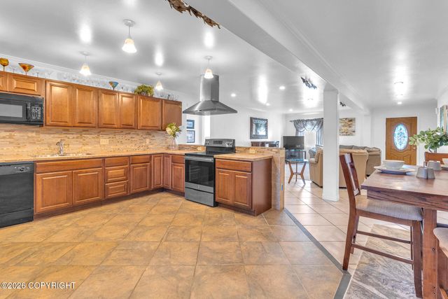 8308 Aspen Avenue, Juneau, AK 99801