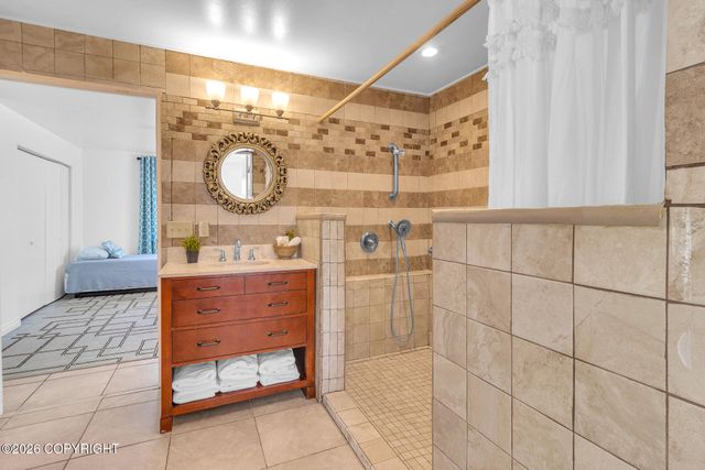 8308 Aspen Avenue, Juneau, AK 99801