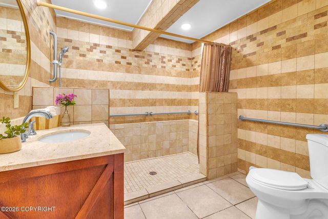 8308 Aspen Avenue, Juneau, AK 99801