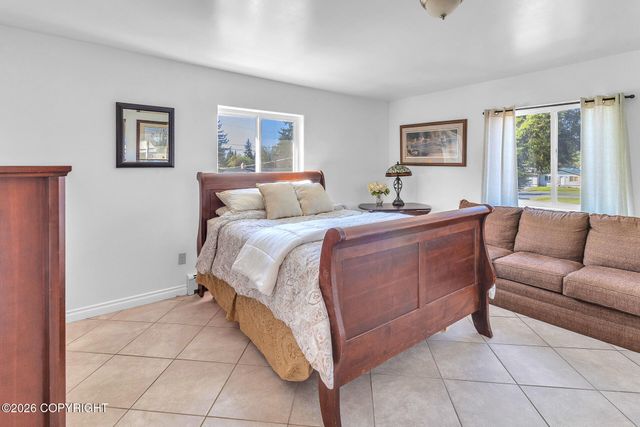 8308 Aspen Avenue, Juneau, AK 99801