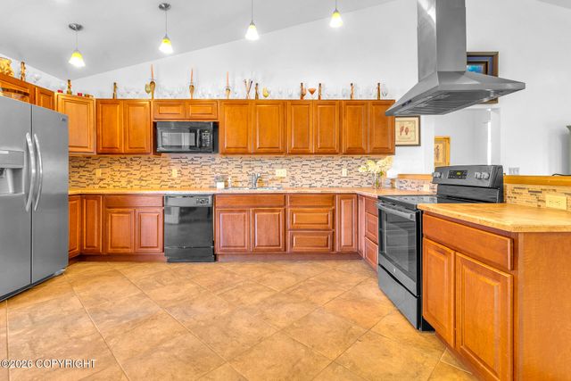 8308 Aspen Avenue, Juneau, AK 99801