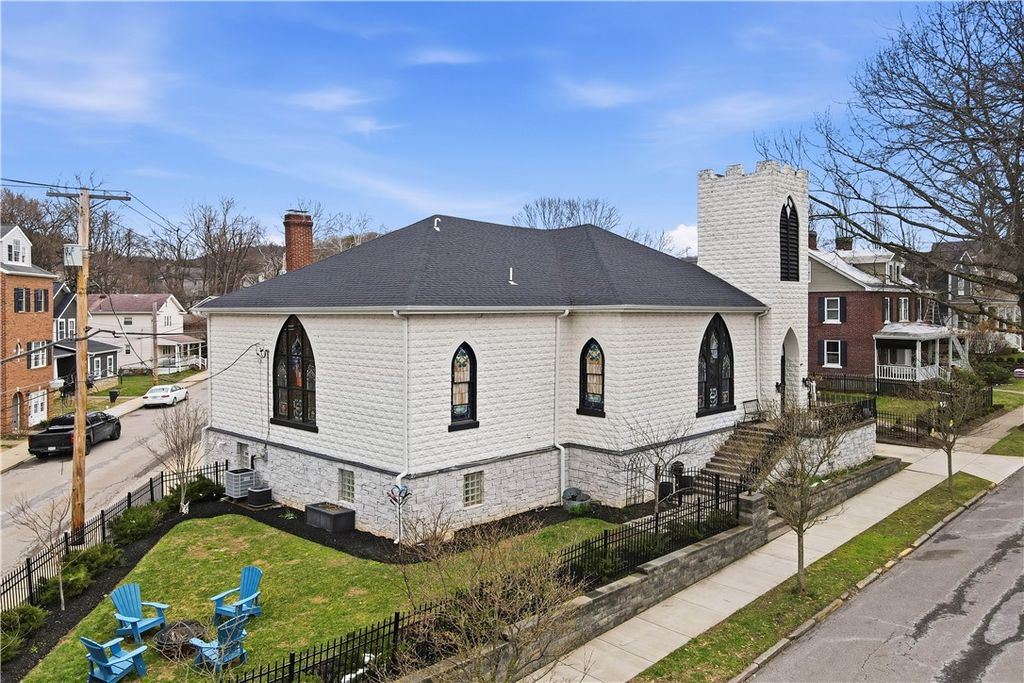 201 Frederick Avenue, Sewickley, PA 15143