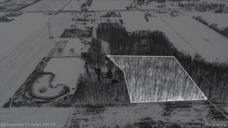 2792 Midway Lane, Saint Clair, MI 48079