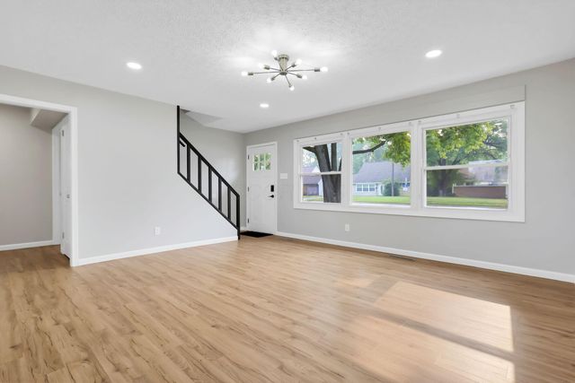 3985 Richard Avenue, Grove City, OH 43123