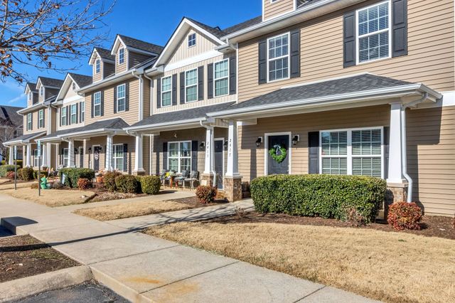 2417 New Holland Cir, Murfreesboro, TN 37128