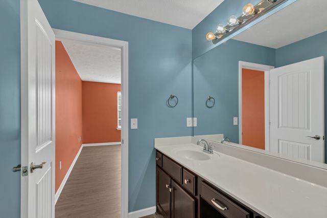 2417 New Holland Cir, Murfreesboro, TN 37128