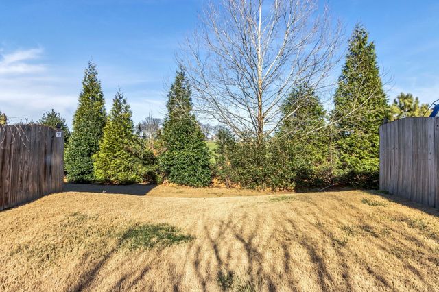 2417 New Holland Cir, Murfreesboro, TN 37128