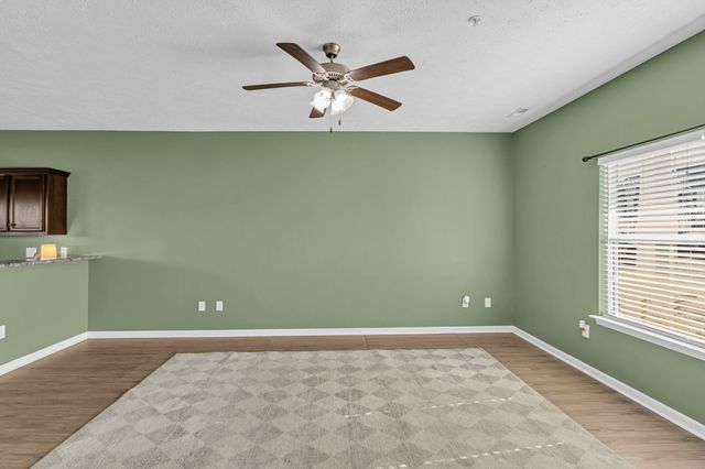 2417 New Holland Cir, Murfreesboro, TN 37128