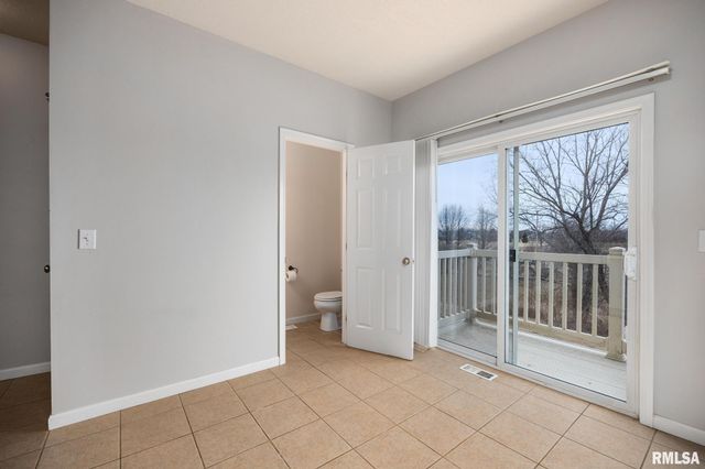 11217 N Oakwood Dr Unit 53, Peoria, IL 61615