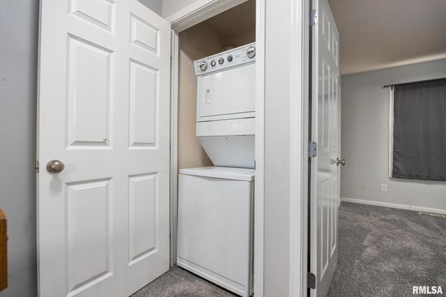 11217 N Oakwood Dr Unit 53, Peoria, IL 61615