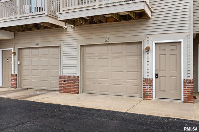 11217 N Oakwood Dr Unit 53, Peoria, IL 61615