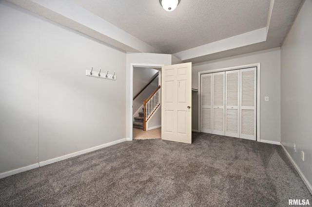 11217 N Oakwood Dr Unit 53, Peoria, IL 61615