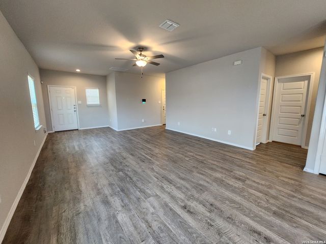 1137 Gracie Way, New Braunfels, TX 78130