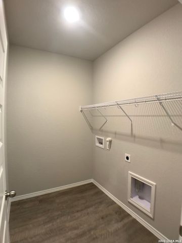 1137 Gracie Way, New Braunfels, TX 78130