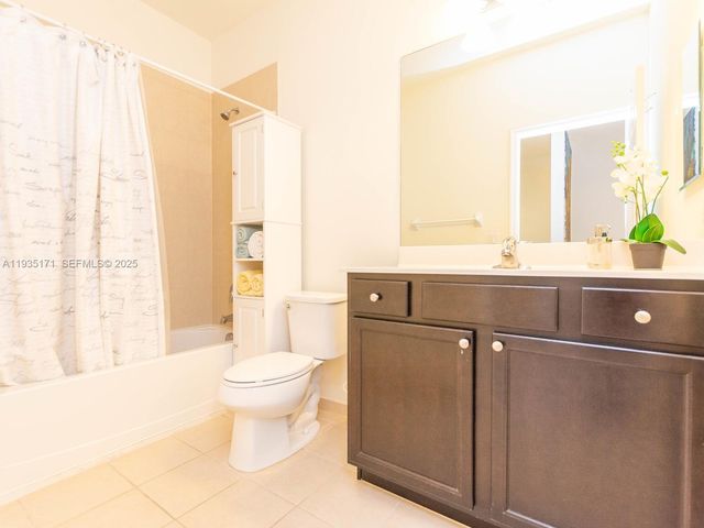 12320 S Village Cir 12320, Davie, FL 33325