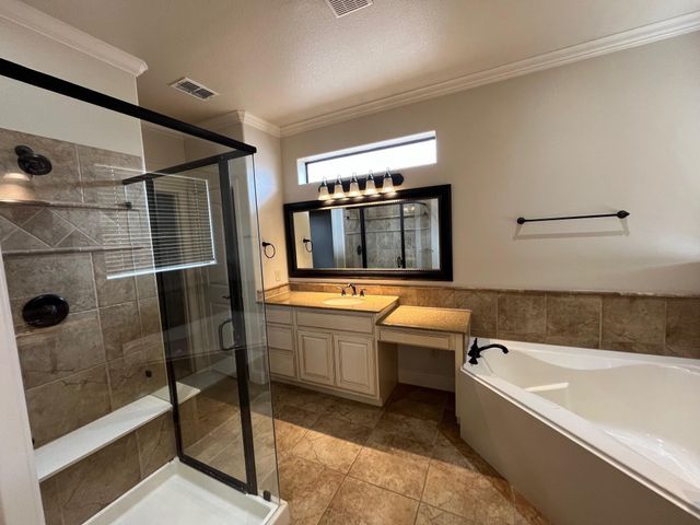 5784 Robbie Road, Plano, TX 75024