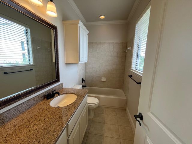5784 Robbie Road, Plano, TX 75024