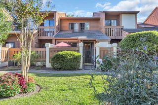 619 14th Ave S Apt 97, Surfside Beach, SC 29575